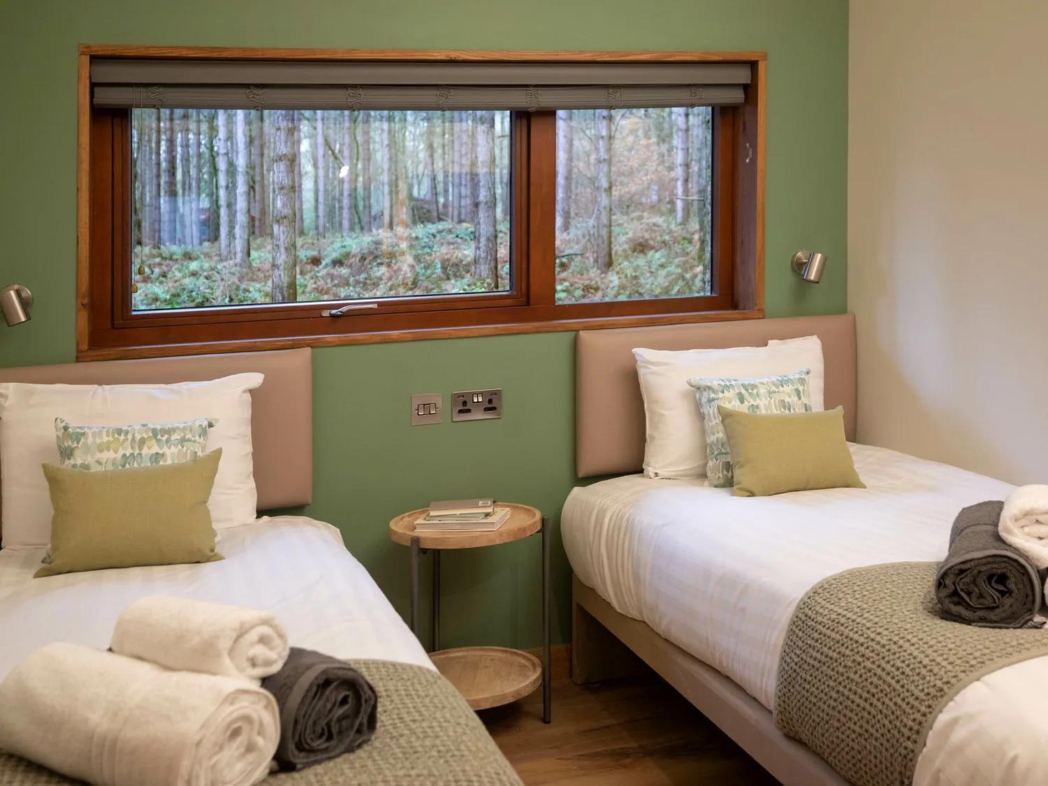 Blackwood Forest Cabins - Forest Holidays Popham エクステリア 写真